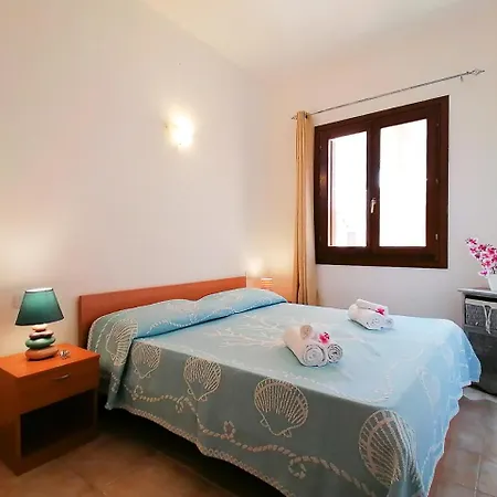 Holiday home Rosy