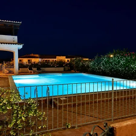 Rosy Two-bedroom With Pool Holiday home Porto Cervo